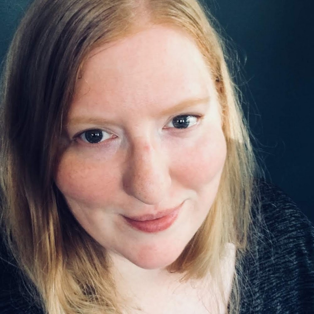 Meet your Posher, Abby